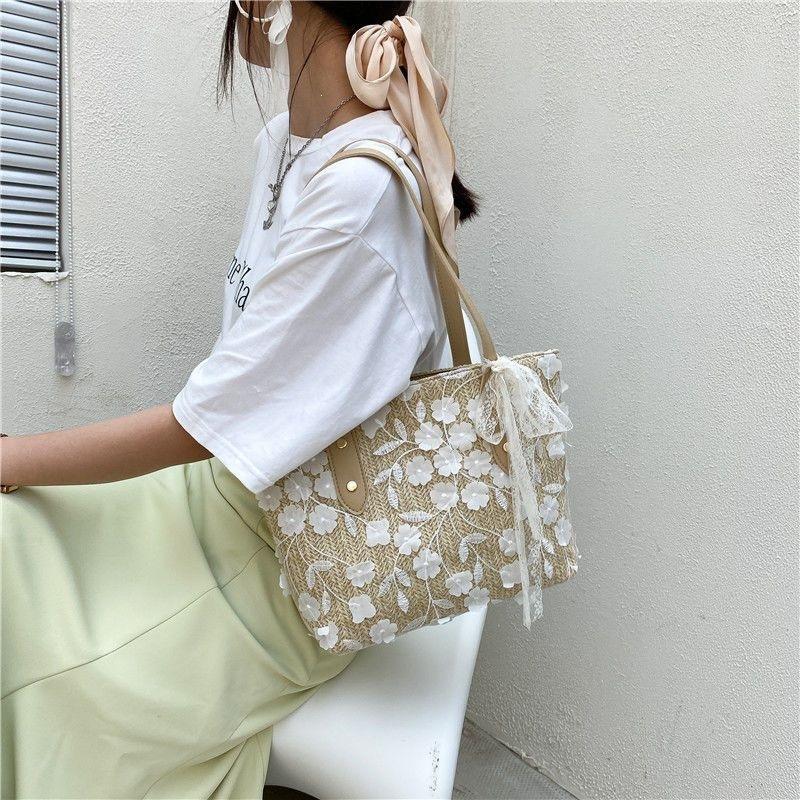 Summer popular straw lace bag women's new fashion trendy foreign style single shoulder large capacity woven sand A