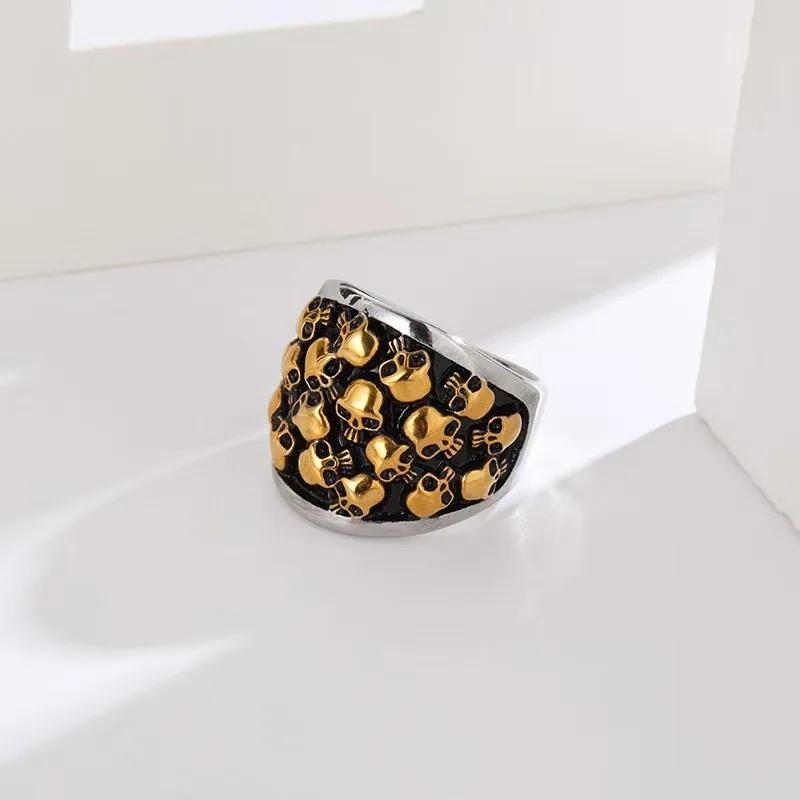 Hot-selling, Men's Single Personality Trend Stainless Steel Skull Ring, Multi-ghost Head Jewelry