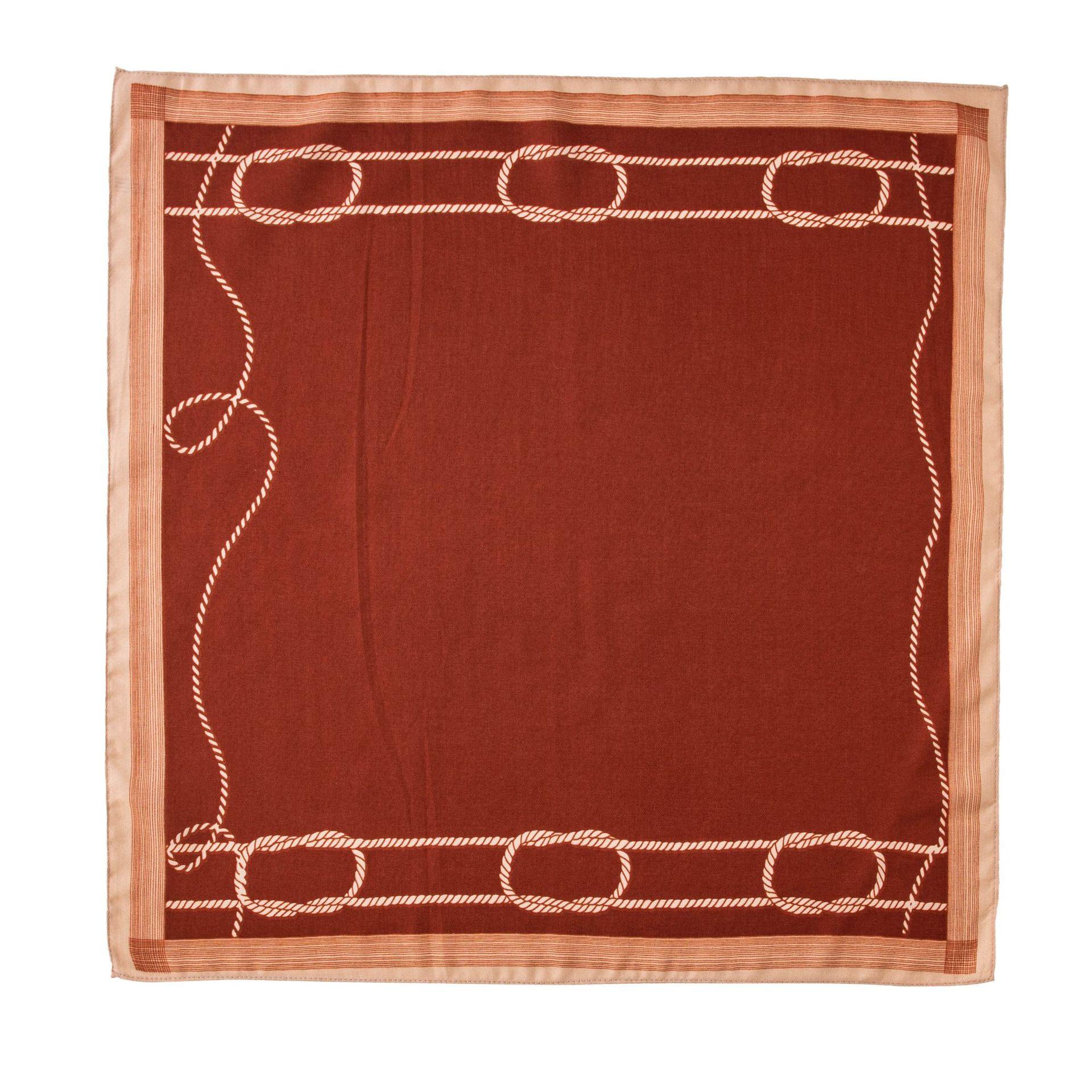 

Professional wear scarf retro printed small square scarf elegant fashion high sense versatile temperament commuting simulation silk scarf 70*70cm