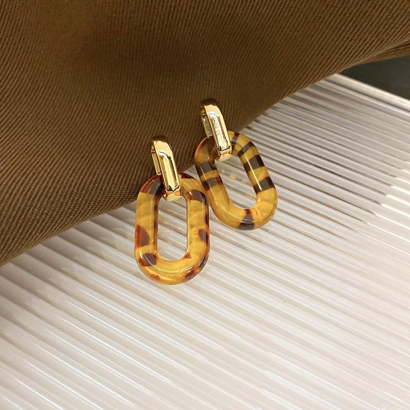 

Европейские ретро серьги-пусеты с серебристой дугой и леопардовым принтом - Высококлассный нишевый универсальный дизайн для женщин