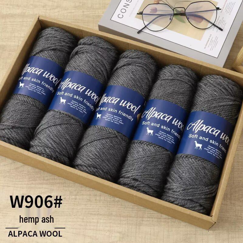 Soft Alpaca Yarn: Comfortable, ideal for hand-knitting scarves and other medium-thick projects.