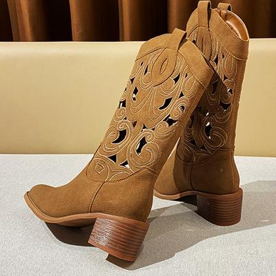 Vintage Western Cowboy Boots Thick Heel Embroidery Hole Knight Boots Vintage Size Breathable Women's Boots Pointed Boots