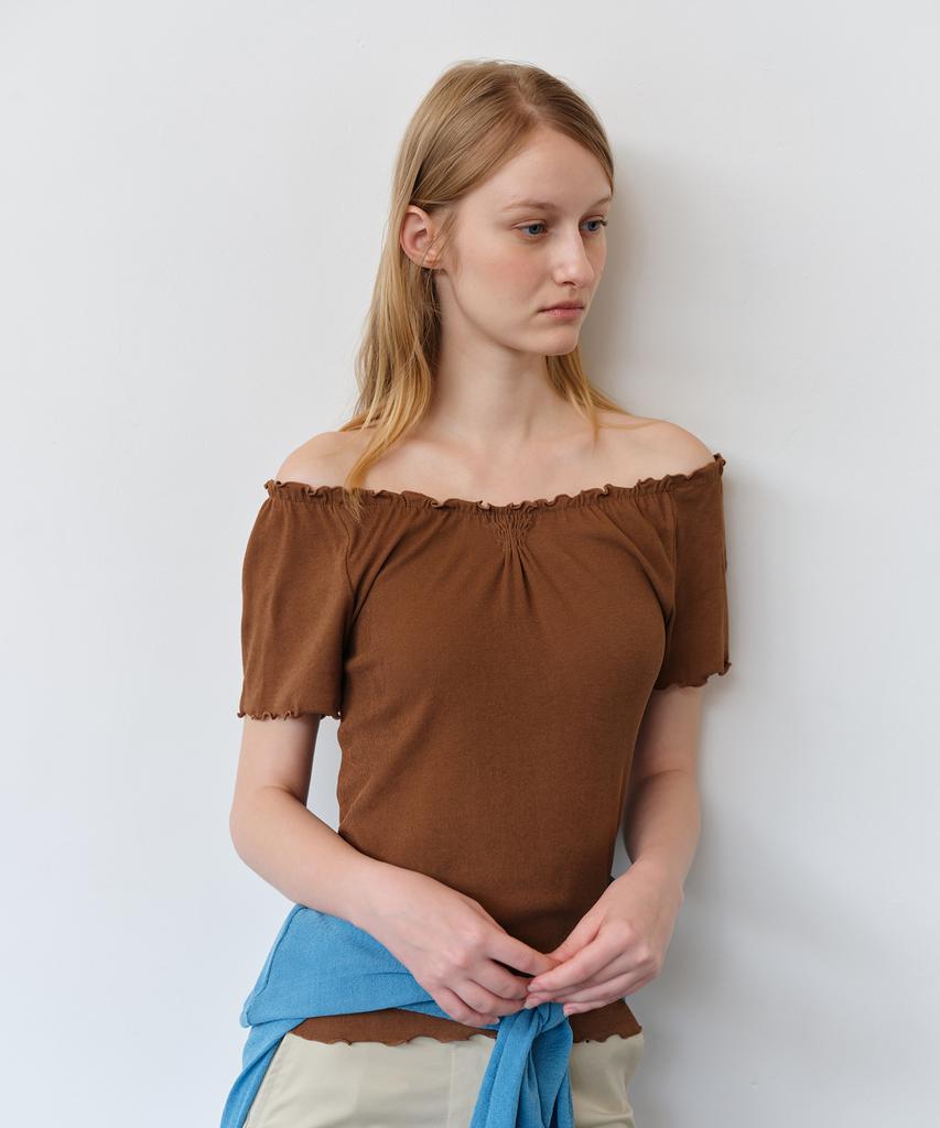 THERYE Shirring 2Way T-Shirt (Brown)