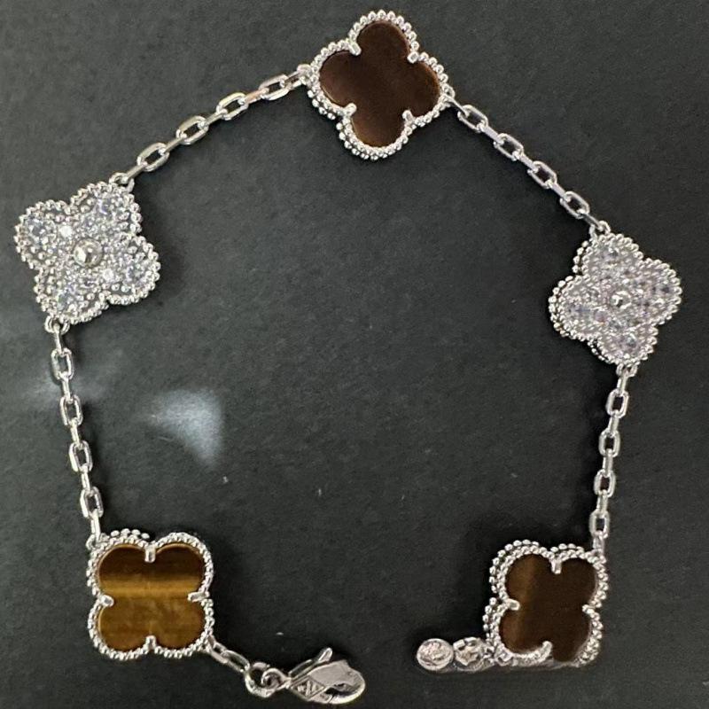 Exquisite Four-leaf Clover Bracelet for Women Five-flower Bracelet Double-sided Natural White Mother-of-pearl and Carnelian Bracelet