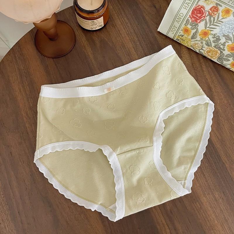 Women's Spring and Autumn Cotton Antibacterial Crotch 5a Antibacterial No Trace Middle Waist Triangle Briefs