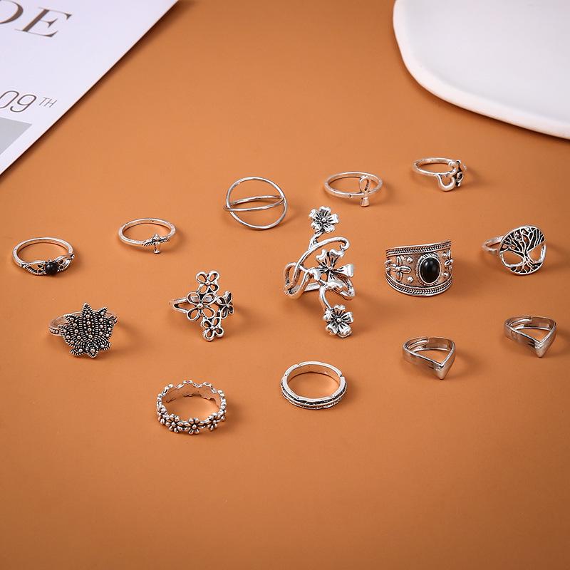 Retro European and American Lotus Hollow Black Gemstone Ring Set (14 Pieces)