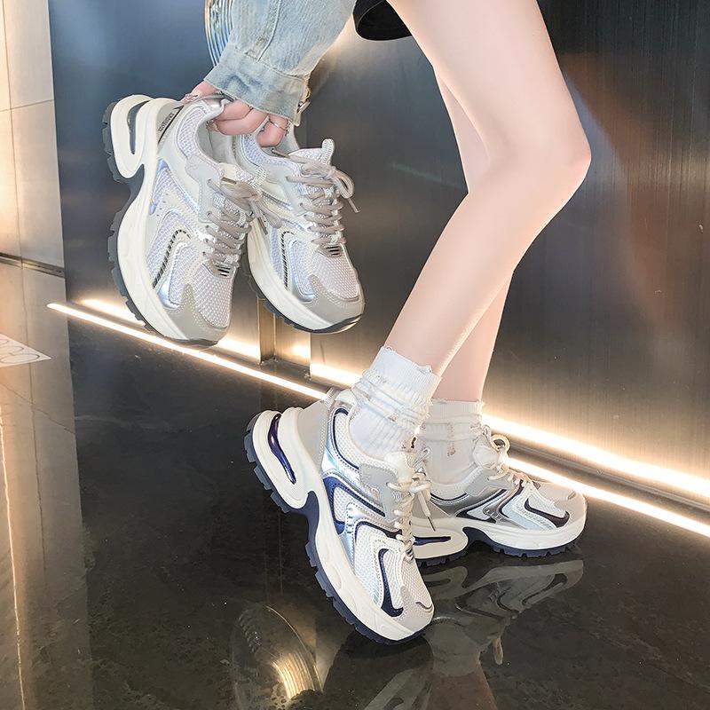 2024 Spring Thick Sole Elevated Sports Shoes Women's Retro Dad Shoes Breathable Casual Shoes Sneakers
