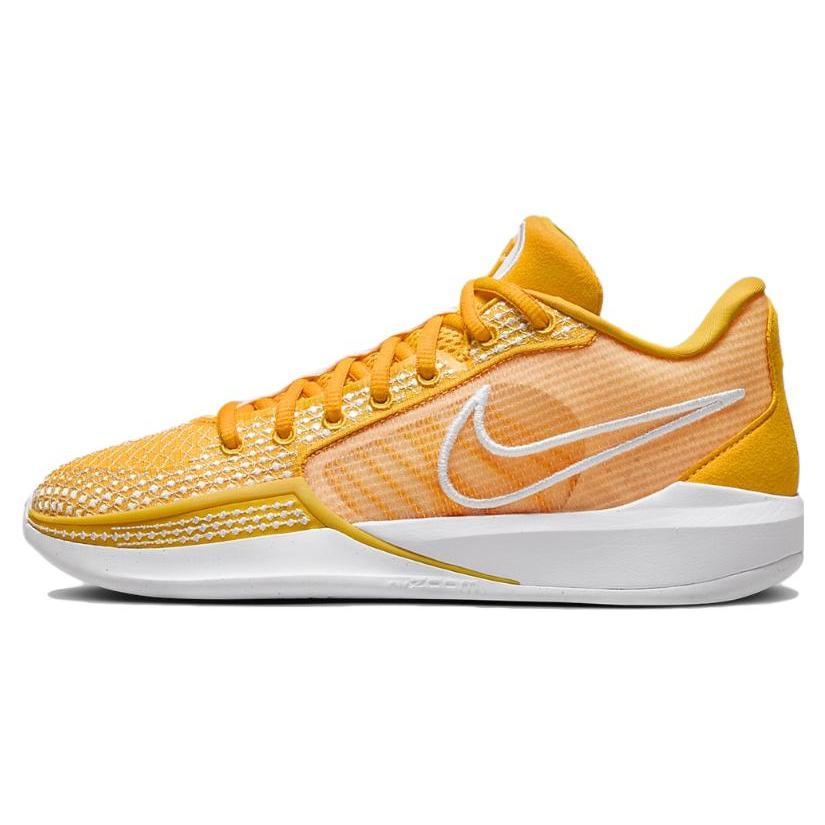 

Женские кроссовки Nike Sabrina 1 University Gold 41