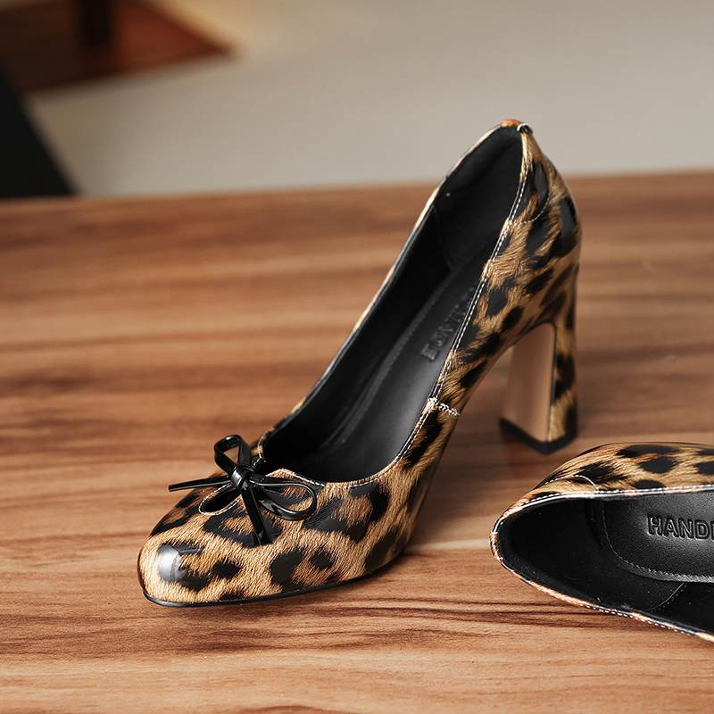 Krazing Pot Suede Microfiber Round Toe Size 41 Chunky High Heels Slip on Leopard Sexy Casual Autumn Pumps