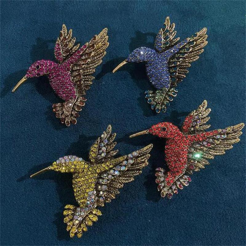 Persönlichkeit Bunte Strass-Kolibri-Broschen für Damen Tier-Anstecknadel Brosche Mode Party Kleidung Schmuck Zubehör