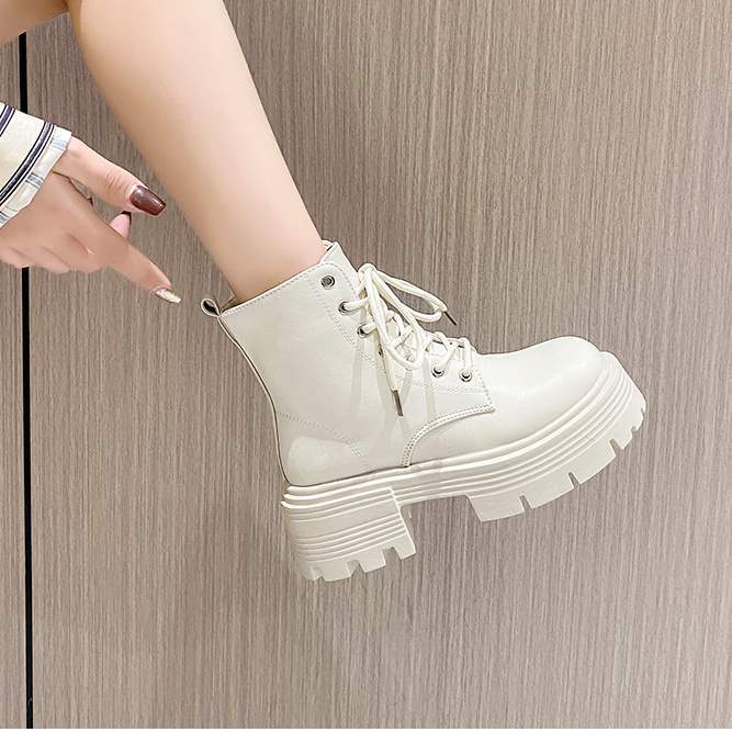 Women's short boots 2026 new thick soled height increasing versatile and plush warm boots