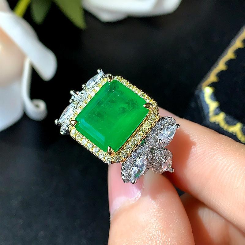 Jewelry, rings, jewelry, color treasure, purple light will change color, red corundum, blue spinel, high-end fashion light luxury women