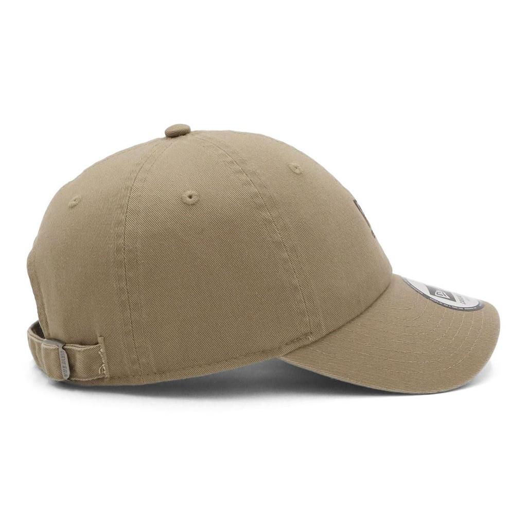 New Era Casual Classic Cotton Cap with Metal Flag Logo and British Khaki Finish CC Flag and Black (Free Wordmark, Khaki)
