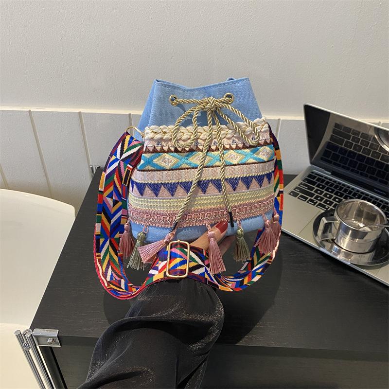 Bohemian Drawstring Bucket Bag Ethnic Embroidery Tassel Decor Cute Boho Handbag for Boho Lovers Vacation Daily Use