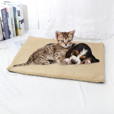 Selbsterwärmende Lammfell Hunde- & Katzenbettmatte