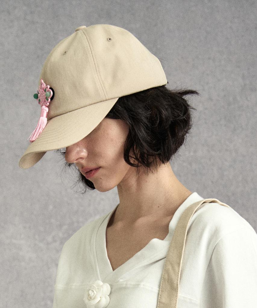 Jangeulang Beige Basic Ball Cap