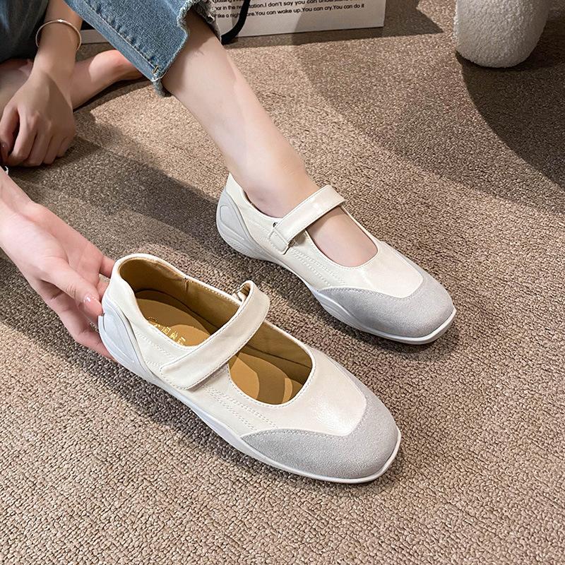 

Retro Mary Jane shoes shallow mouth wide feet fat casual single shoes women s casual ballet shoes soft sole large size women s shoes 41-43 35