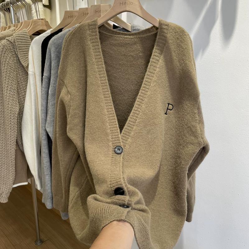 

2025 Осень Женский Свитер Кардиган Вязаный Базовый Модный Топы Футболки Длинный Рукав Корея Рубашка Свободное Пальто One Size дубильная кора