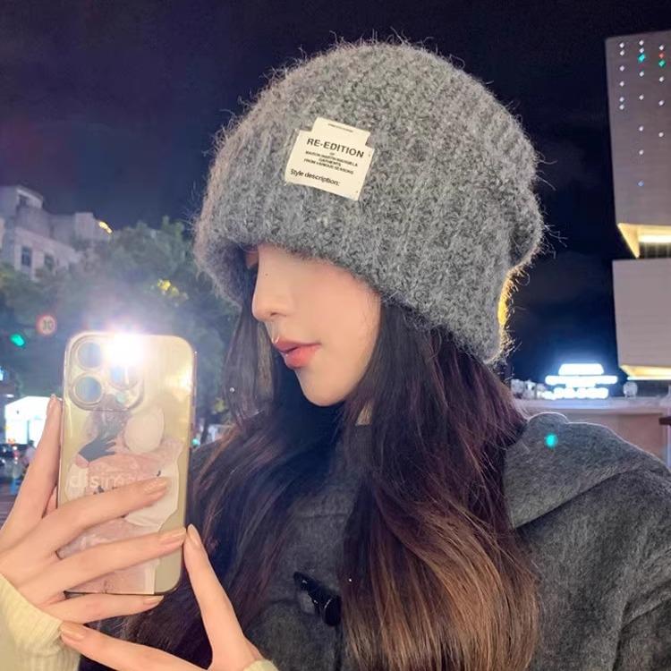 

Hat 2025 new winter warm wool hat big head circumference shows small face loose ear protectors knitted hat tide M（56-58cm）