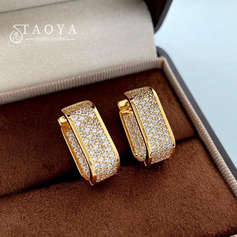 2026 New Design Micro-Set Zirconium Golden Color Geometric Earrings Fashionable For Women's Accessory Ear Cuffs Luxury Jewelry
