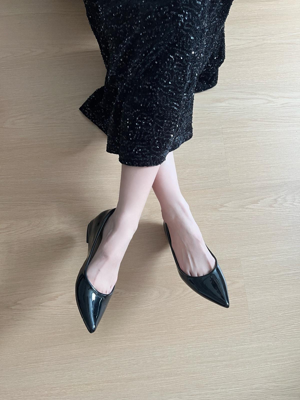 

French sexy pointed head inner height increase of 5 cm shallow mouth women s shoes versatile temperament finger seam single shoes women s c 39