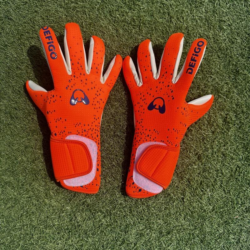 New Adult Soccer Goalkeeping Gloves, Match Grade Goalkeeping Gloves, Non-Slip Latex Training Gloves