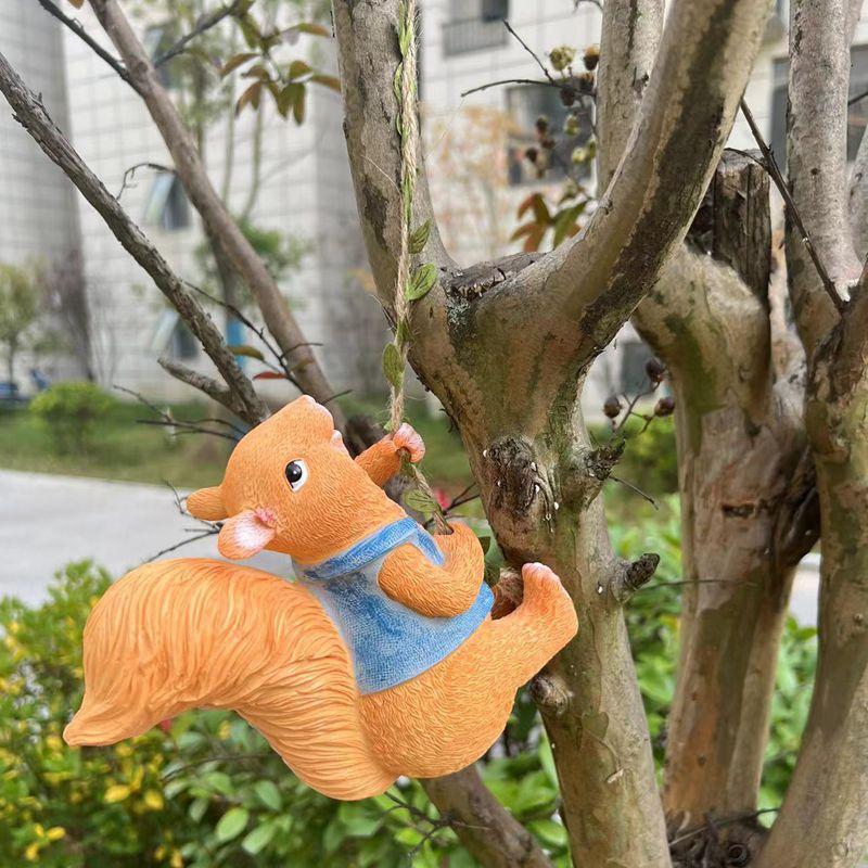 Animals Garden Ornaments, Garden Landscaping and Decking, Climbing Squirrel Pendant, Rabbit Monkey Duck Ornament