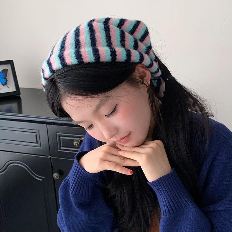 British Wool Triangle Scarf Knitted Stripe Print Triangular Scarf Women Headscarf Multifunctional Warm Knitted Neckerchief Scarf