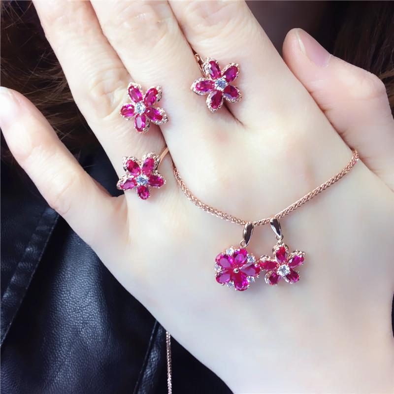 585 Purple Gold Plated 14K Rose Gold Inlaid Flower Ruby Earrings for Women Classic Glamour Luxury Engagement Dinner Jewelry