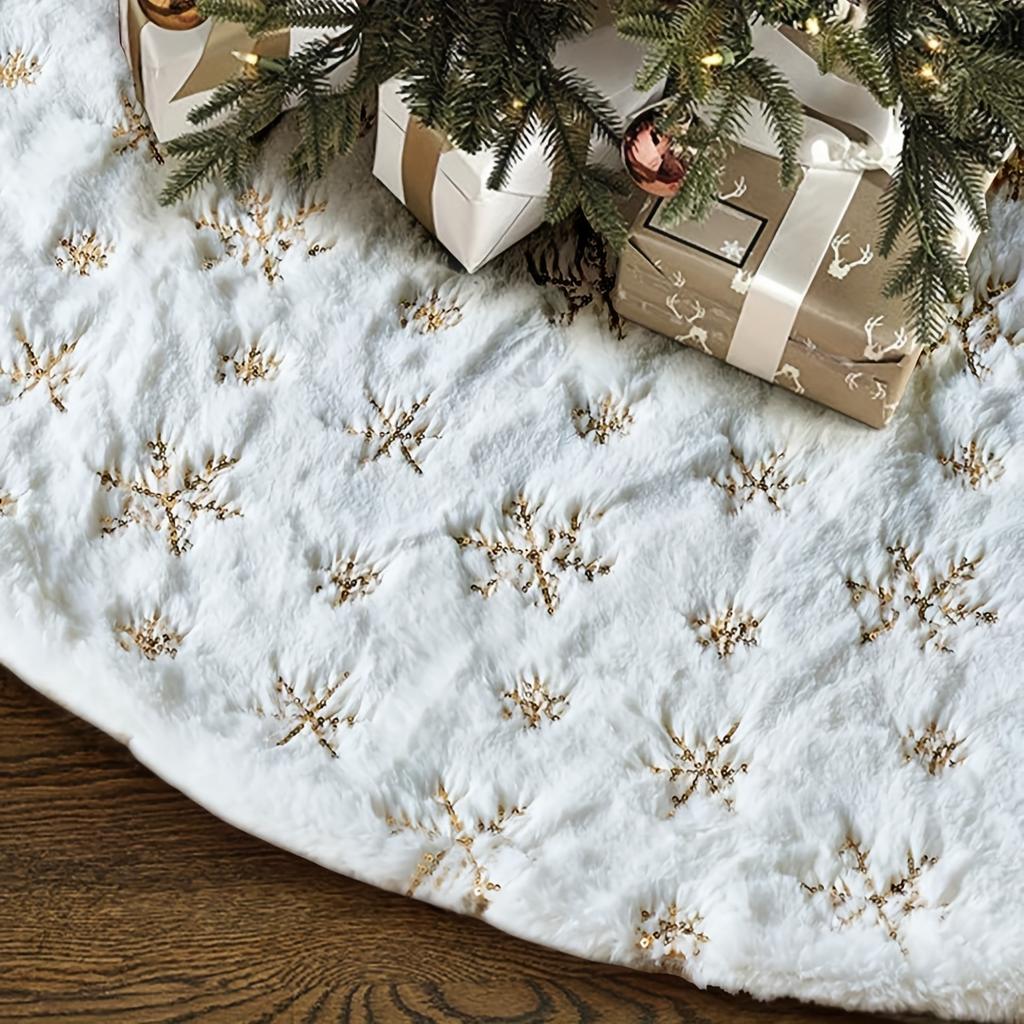 1pc-78cm Christmas Tree Skirt Faux Fur Carpet Golden Snowflake White Plush Mat for Home Xmas Tree New Year Decor Apron Ornament