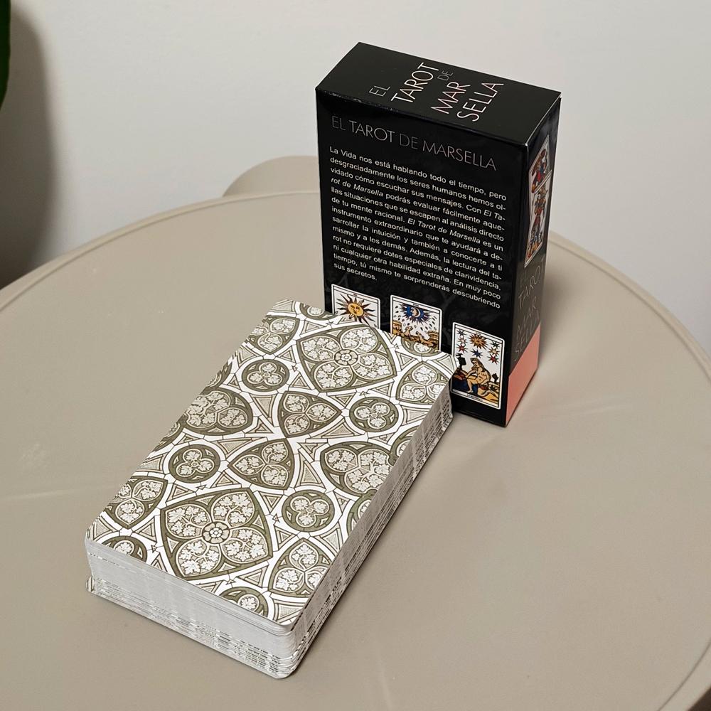 Das Marseille-Tarot(Spanische Ausgabe) 78 Stück Tarotkarten basierend auf dem Marseiller System - 10,3*6cm