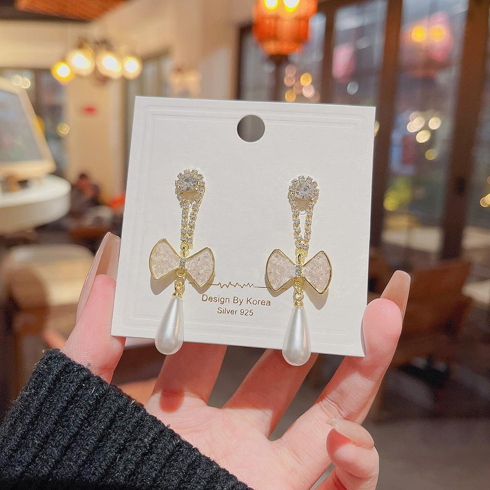 925 Silver Needle Gentle Confession Pearl Earrings Female Autumn and Winter Niche Design Sense of Luxury Bow High Sense Earrings