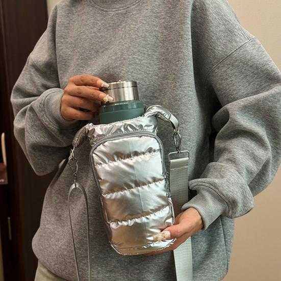 Water Cup Bag with Wide Shoulder Strap Double Zippered Pockets Waterproof Fabric Adjustable Strap Quilted Fabric Phone Bag