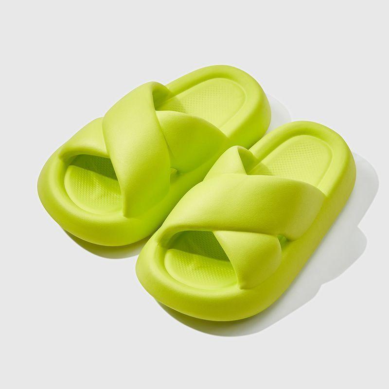 EVA Home Slippers Are Anti-slip, Waterproof, Lightweight and Comfortable. Women Wear Thick-soled Slippers on The Outside 2025
