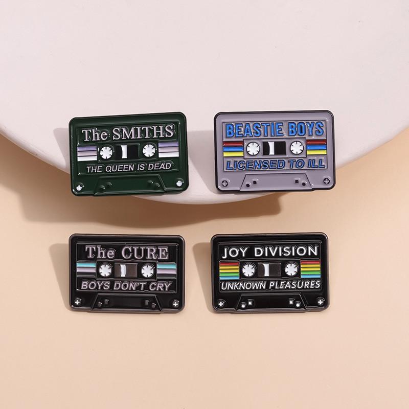 Creative New Style Radio Letter Tape Brooch Cartoon Music Theme Series Alloy Accessory Badge