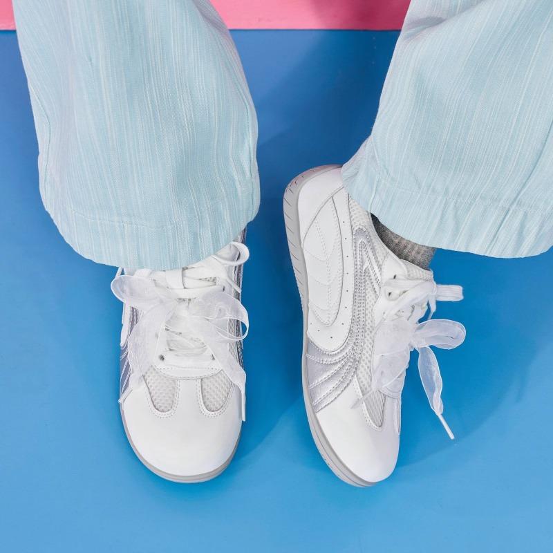 Summer new women's flat-bottomed casual shoes mesh breathable sneakers children