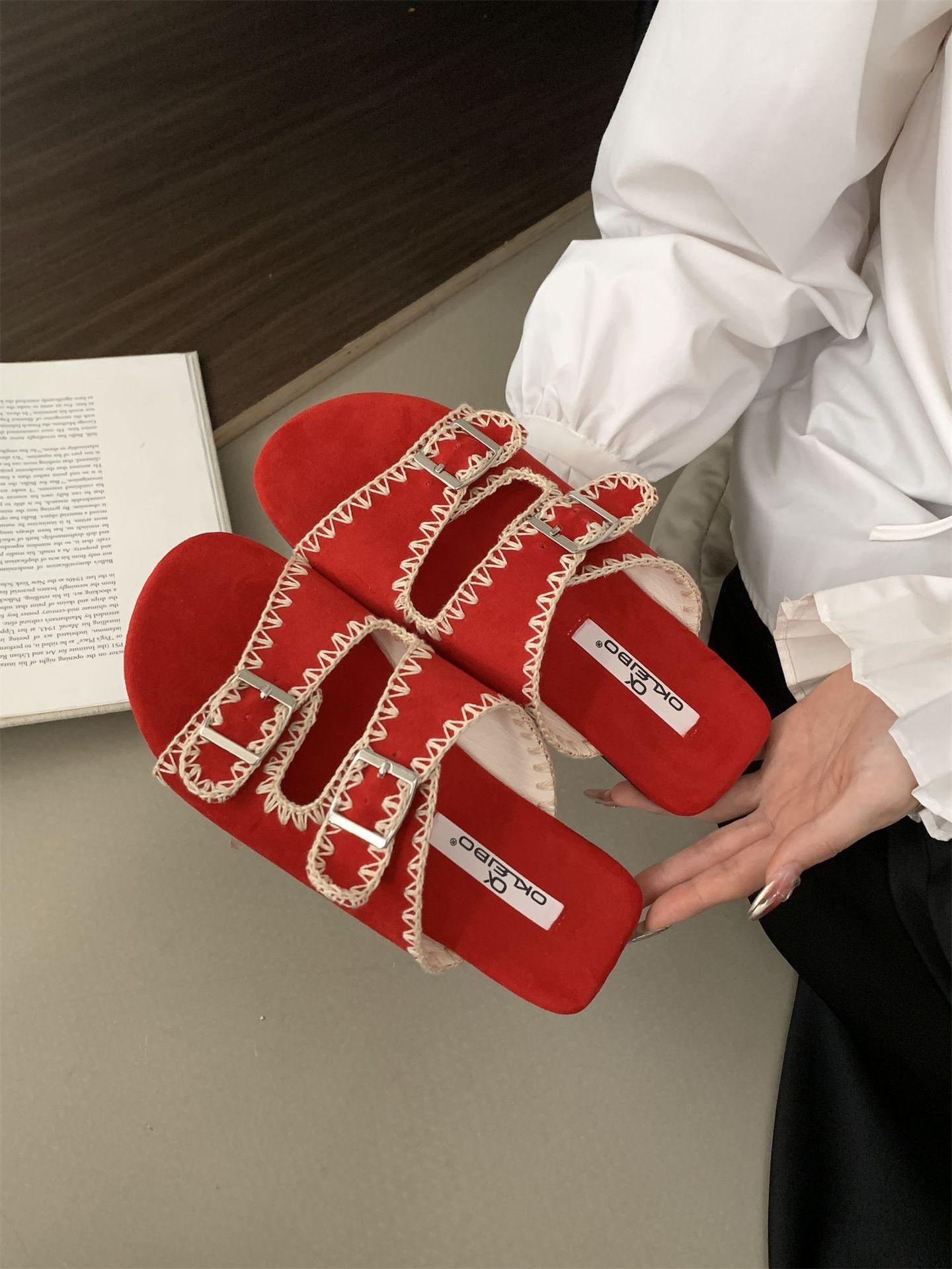 

Casual and simple Korean version of double-breasted one-word with flat-bottomed cool slippers for women s 2025 new summer embroidered half-slippers 35 красный