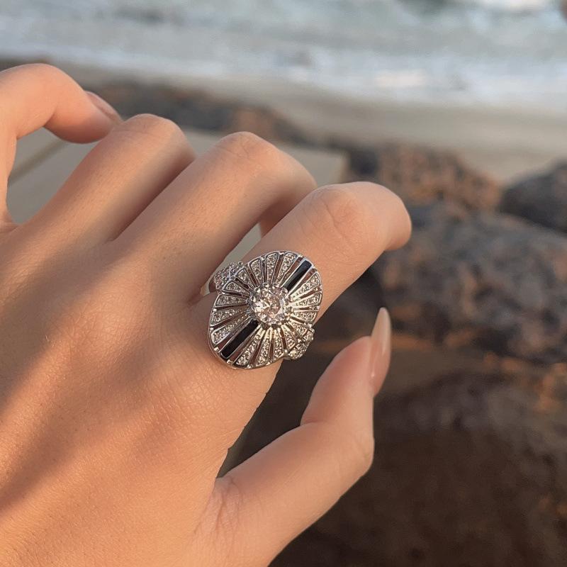 

Cultivate High Carbon Diamond Retro Old Money Wind Black Enamel Ring Personality High Design Ring Opening adjustable