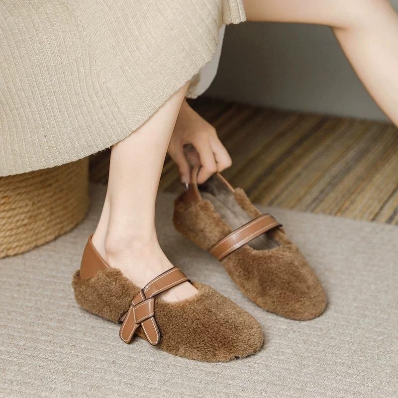 Wool Shoes New Round Toe Shallow Mouth Velvet Warm Soft Sole Flat Shoes for Autumn and Winter 35 коричневый 2400₽