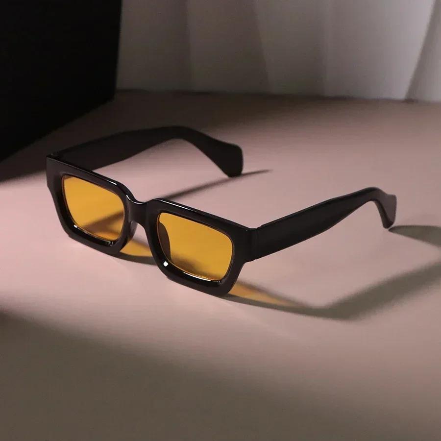 Vintage Classic Square Sunglasses For Women Men Retro Stylish Minimalist Fashion Female Male