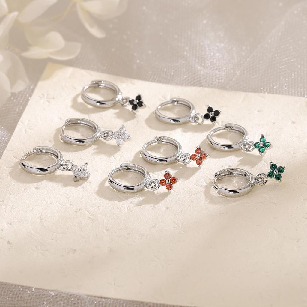 French Emerald Four-Leaf Clover Rhinestone Earrings: Colorful Zirconia Flower Studs & Trendy Lucky Clover Ear Cuffs.