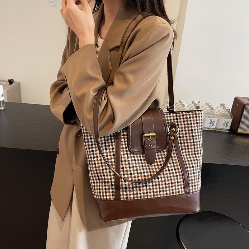 Karierte Umhängetasche mit großer Kapazität für Damen im Vintage-Stil, Einkaufstasche, Rucksack