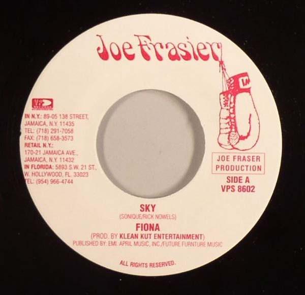 

7inch Record FIONA - Sky VPS8602 Joe Frasier Jamaica Reggae, Ska & Dub Used