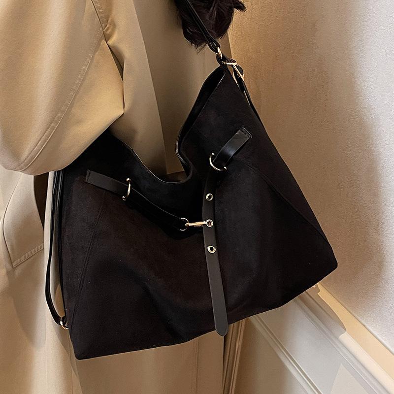 

Новая высококачественная сумка из матовой кожи зимой, модная и универсальная женская модная сумка-тоут, повседневная сумка через плечо