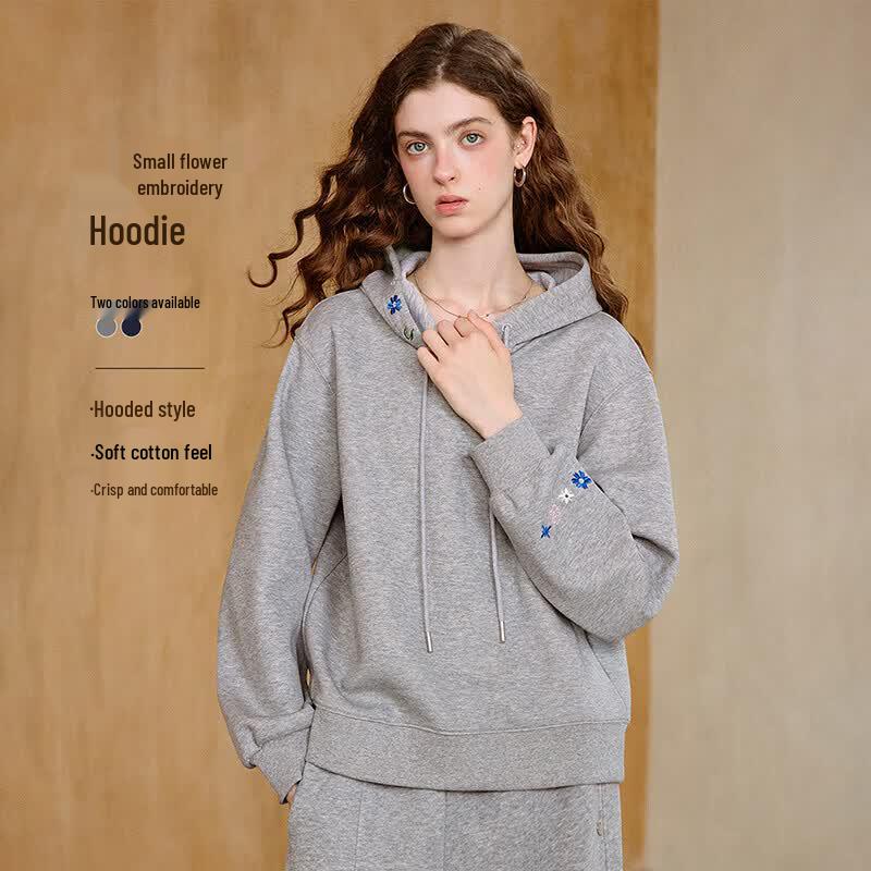 Chuyu Floral Embroidered Hooded Sweatshirt M