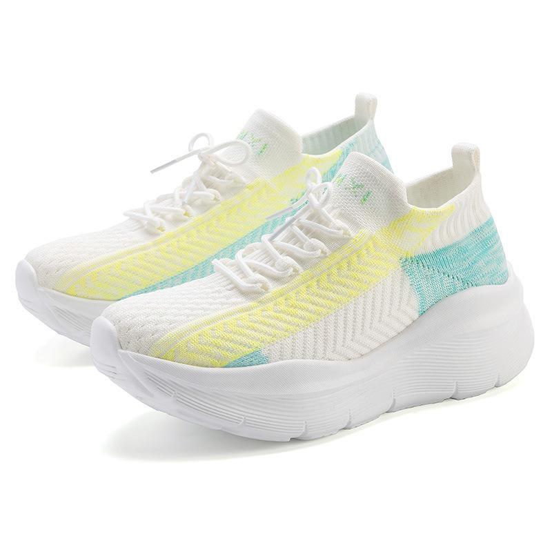 

Autumn new couple shoes breathable and comfortable sneakers casual mesh soft sole sports running fly knit shoes 40