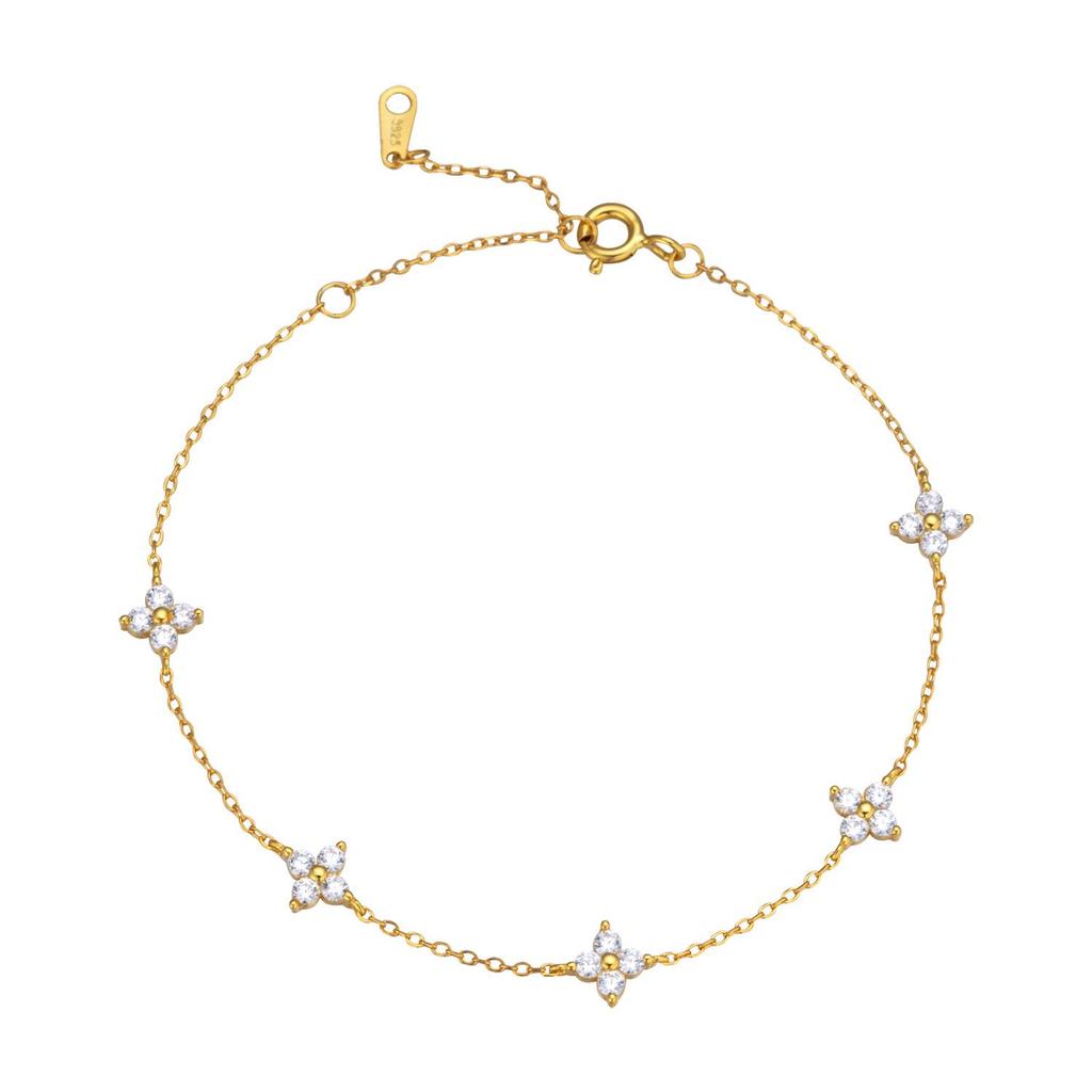 S925 Sterling Silver Four-Leaf Clover Bracelet: Star-Inspired Design, Gentle Style, Trendy Women's Accessory