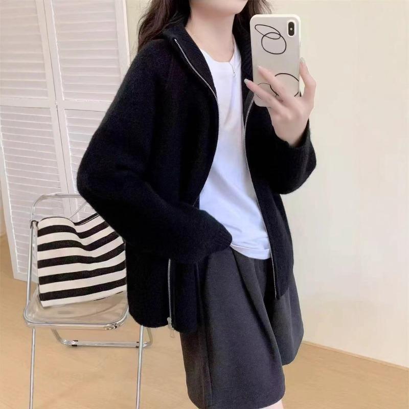 New Simple Temperament Stand-up Collar Double Zipper Knitted Cardigan Women's Shoulder-plugged Reverse Cover Long-sleeved Thick Coat