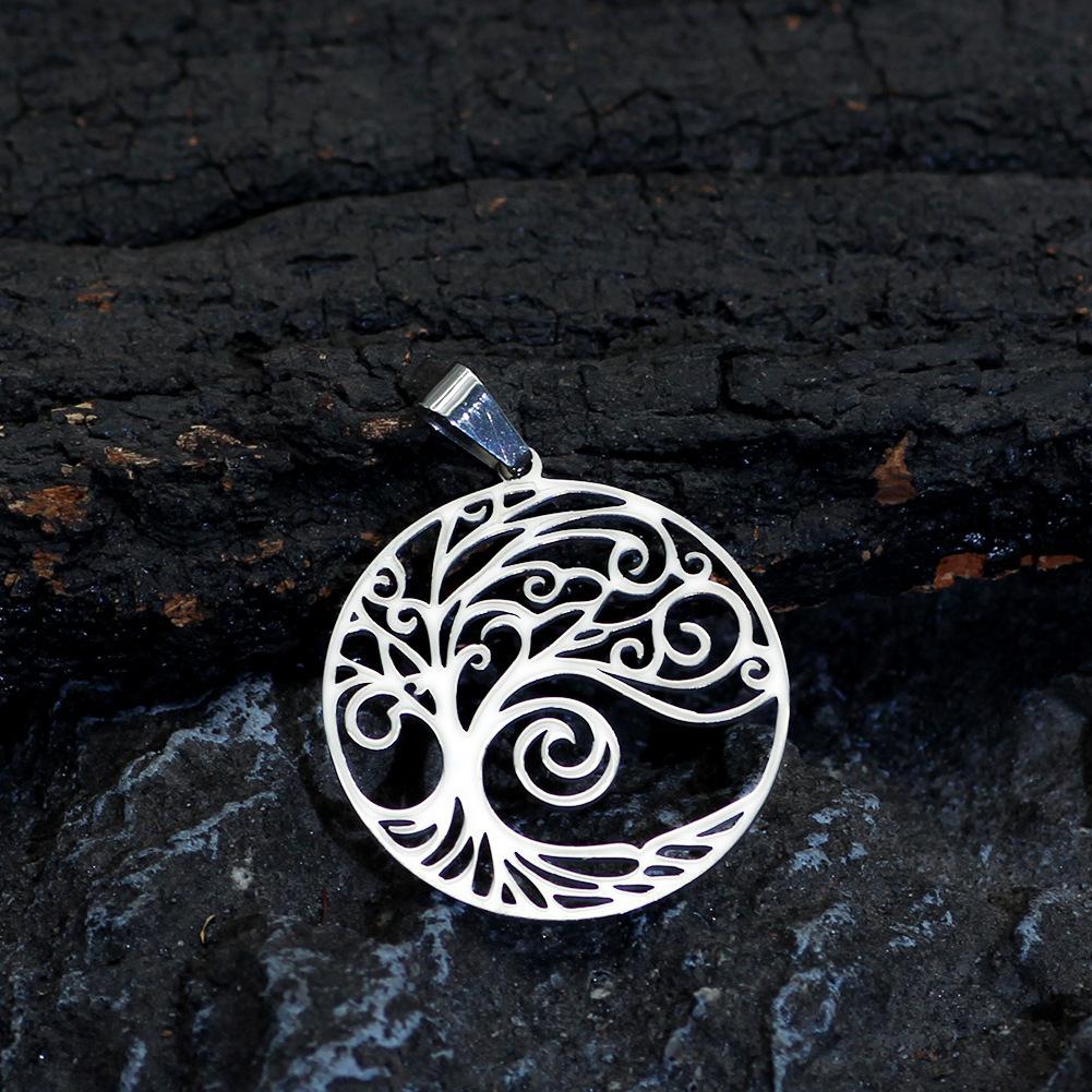 New Nordic Style Round Hollow Tree of Life Necklace Fashion Accessories for Men and Women
