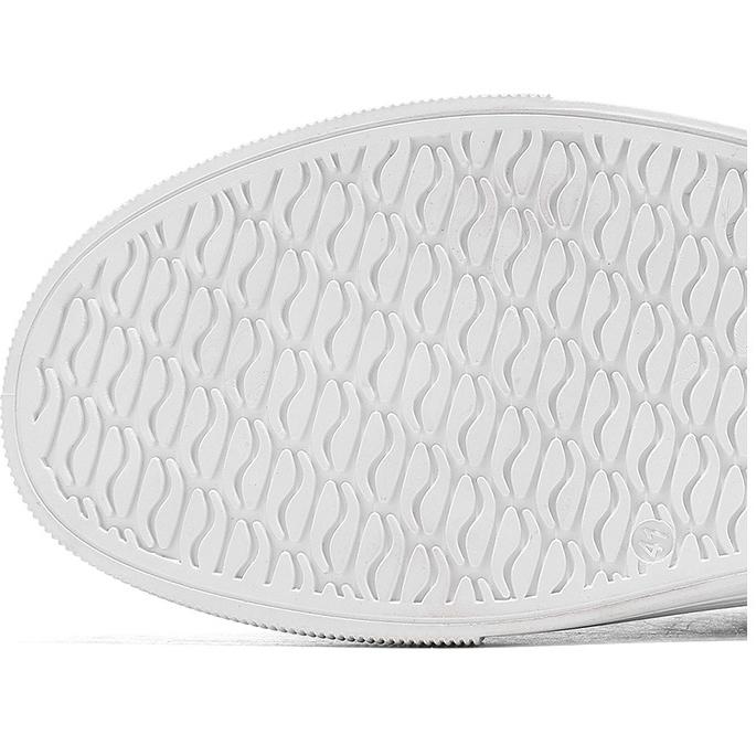 Men's Casual Sports Shoes Board Shoes Canvas Shoes Commuter Shoes Denim